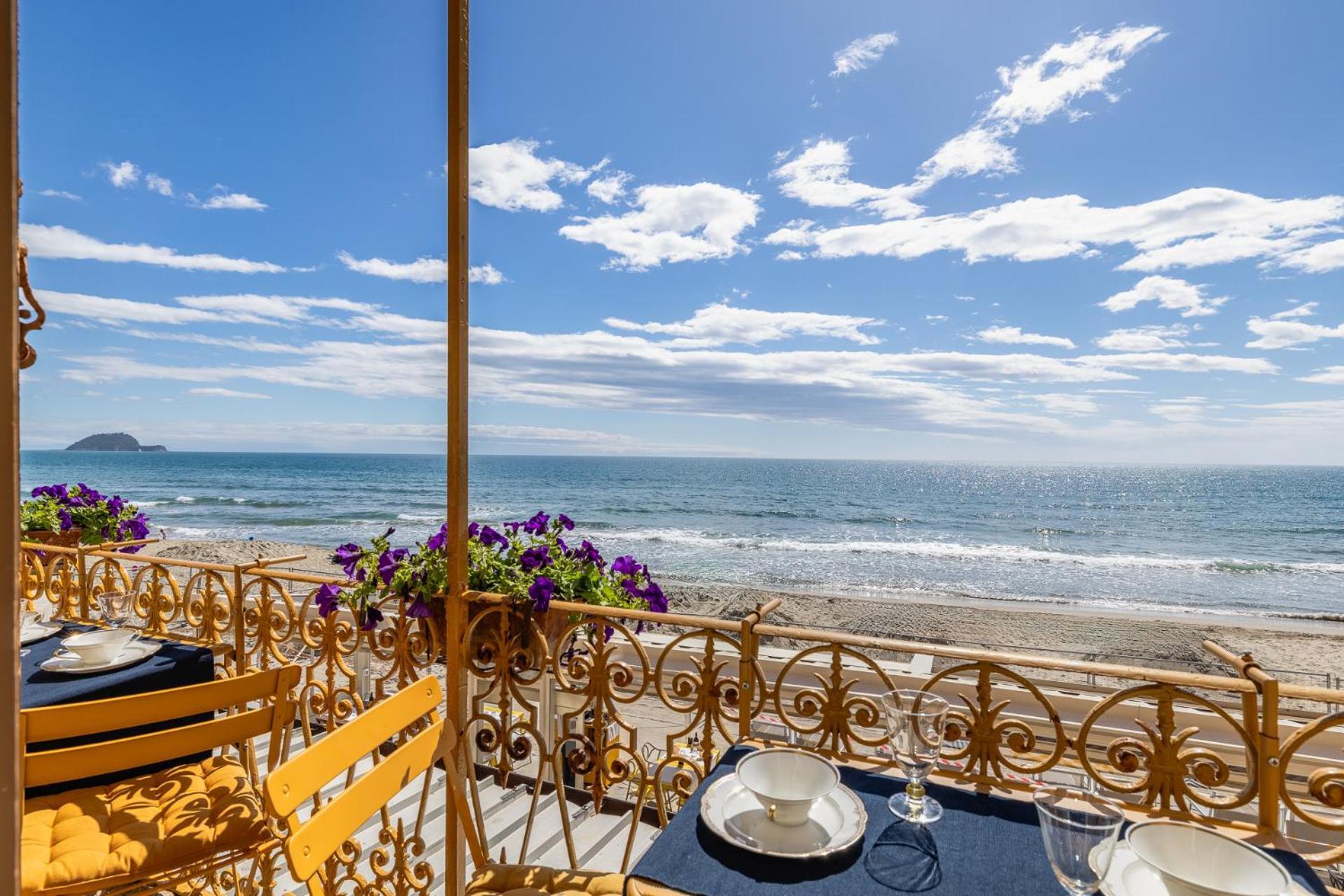 Casa D'Artista B&B Di Charme Alassio Exteriér fotografie